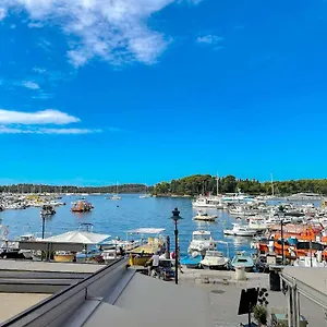 Clorinda Sea View Free Parking Rovinj